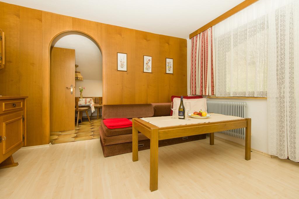 Gaestehaus Helga Scharnitz Quarto foto